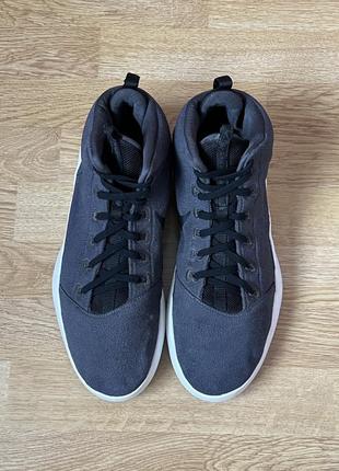 Баскетбольні кросівки nike оригінал 45 розміру3 фото