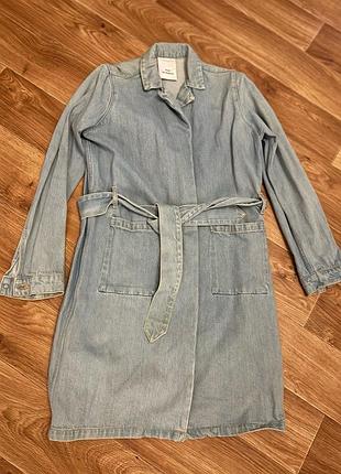 Стильне джинсове пальто