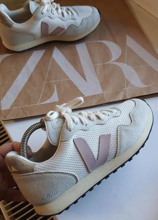 Кроссовки veja 37 размер