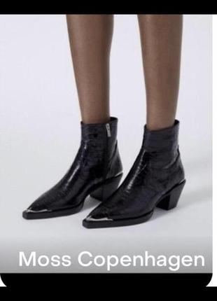 Ботинки ковбойки натуральная кожа  питон крокодил