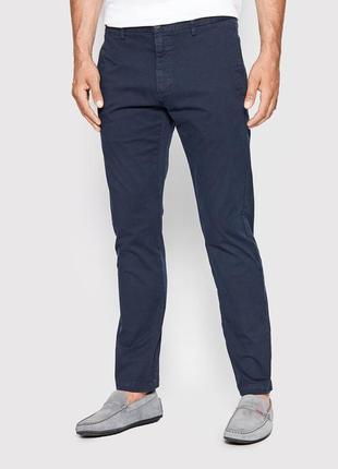 Джинси брюки Hugo Boss джинси W розмір w30 l 32 оригінал