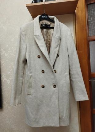 Zara пальто с
