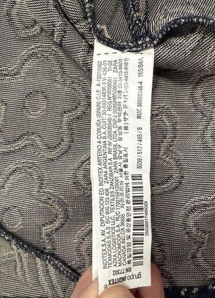 Длинное трикотажное платье zara с длинным рукавом с вырезом на спинке