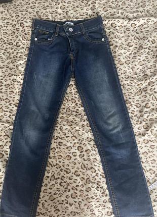 Стильні джинси