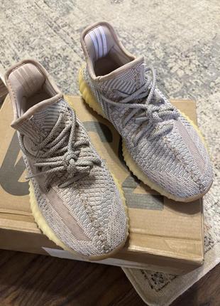 Adidas yeezy boots 350