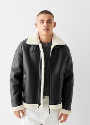 Дубленка с искусственным мехом bershka - s - подойдет в качестве унисекса