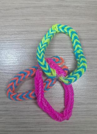 Браслет из резинок