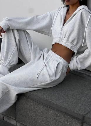 Знову в наявності стильний жіночий спортивний костюм, двонитка в кольорах