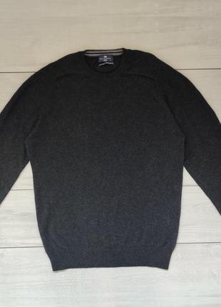 Якісний чоловічий светр з круглою горловиною вовняний