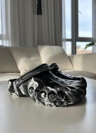 Крокс бая клог чорно/білі crocs baya  marbled clog black/white