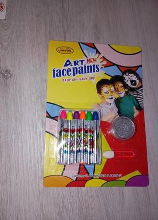 Карандаши для авагрима + блестки