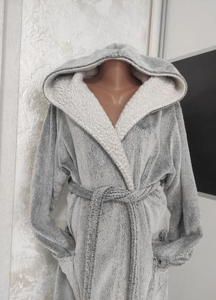 Мягенький халат з капюшоном xl/xxl (р220) нюанс