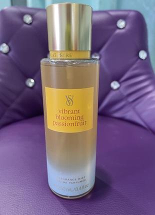 Парфумований міст, спрей  для тіла та волосся vibrant blooming passionfruit victoria’s secret. америка 🇺🇸 оригінал 🛍️