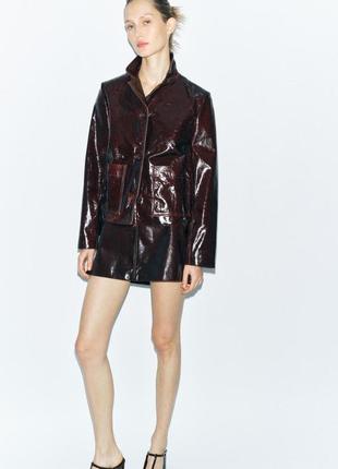 Кожаная бордовая куртка женская zara new