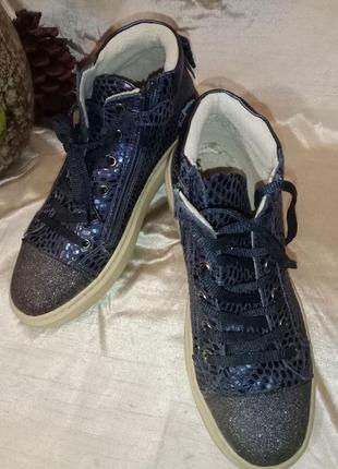 Кожаные сникерсы конверсы р.37 натуральная кожа немецкое качество