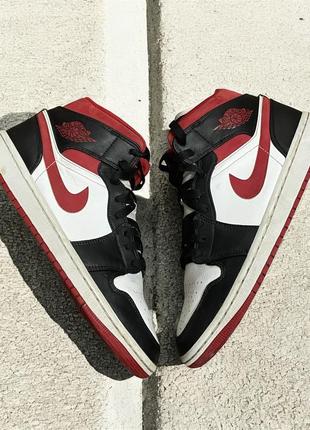 Высокие кроссовки Nike Air Jordan AIRBORNE WEEKEND Duffel Bag