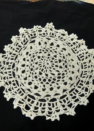 Серветка ажурна7 фото