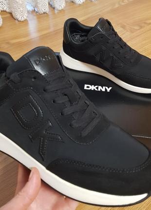 Кросівки dkny