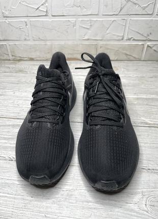 Крутые черные кроссовки nike zoom pegasus 39 5