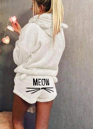 Пижама meow с шортиками бежевый набор для дома домашняя одежда