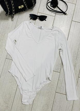 Женское базовое белое боди в рубчик от missguided в размере s-m