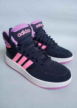 Кросівки adidas