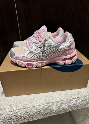 Женские кроссовки asics gel-nyc x kicki yang zhang cream pink