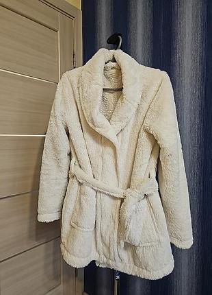 Теплый халат oysho