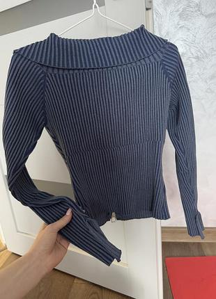 Стильна кофтинка