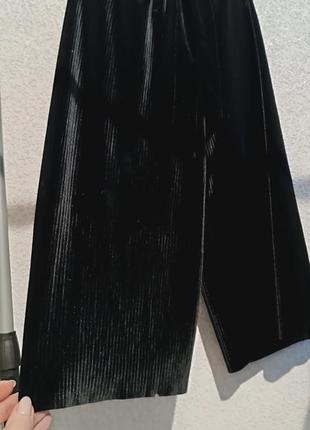Стильные брюки zara