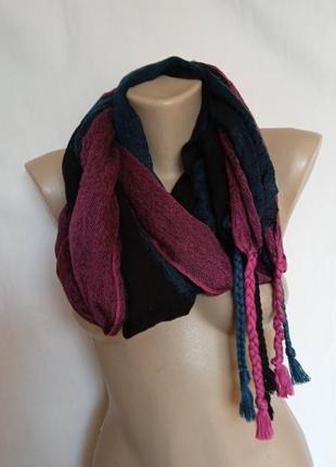 Шарф разноцветный хлопковый с кисточками