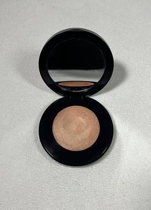 Saie glow sculpt