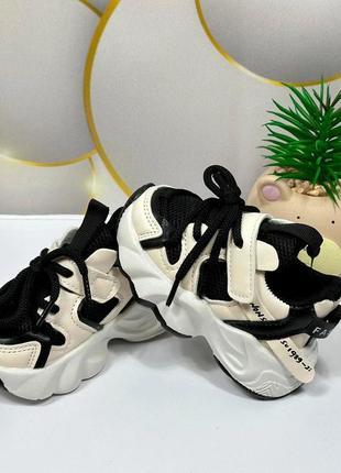 Кроссовки для мальчика и девочки