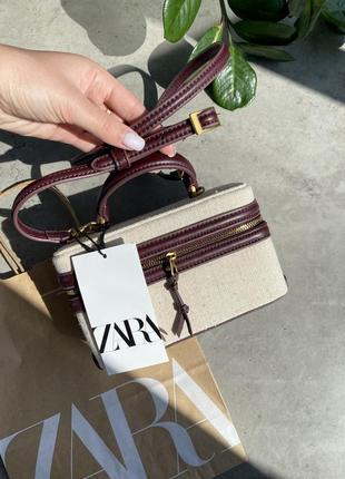 Актуальна квадратна текстильна сумка zara