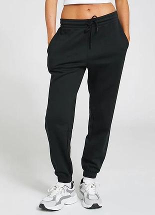 Новые брюки джоггеры на флисе dunnes.