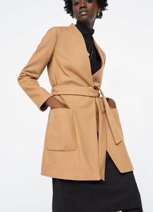 Шикарне camel вовняні пальто з поясом zara