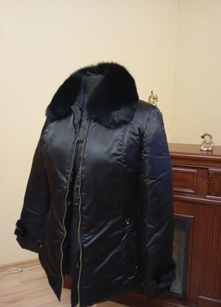 Шикарний пуховик