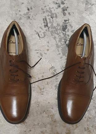 Новые кожаные туфли clarks