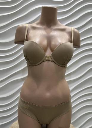 Комплект итальянского производства leilieve