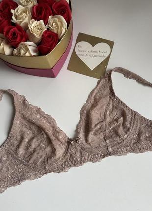 Красивый кружевной бюстгальтер бралетт от элитного бренда 💙💛 сток