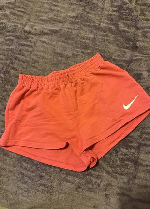 Шорти nike