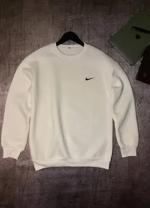 Теплый свитер nike