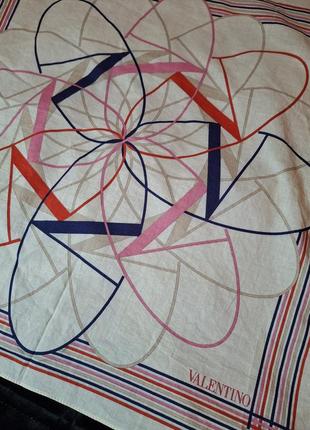 Шейный платок с монограмой