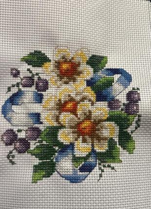 Вышивка ручной работы на трудовое обучение