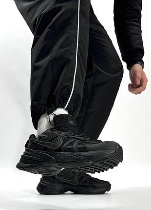 Кроссовки nike v2k runtekk 2