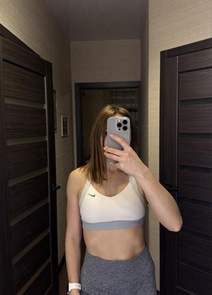Топ nike