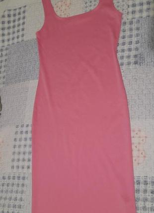 Рожева сукня
