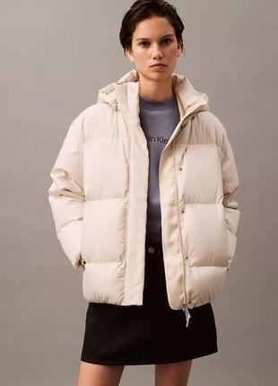 Женская куртка пуховик calvin klein