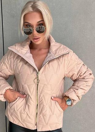 Куртка жіноча на весну / беж та чорний колір