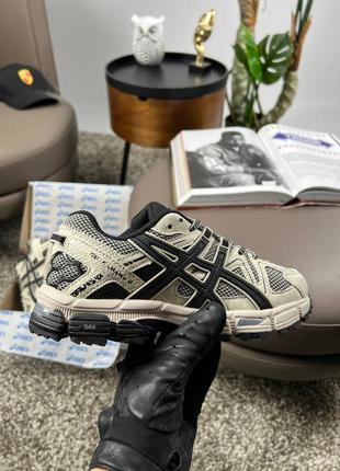 Жіночі кросівки asics gel-kahana 8 s white sand black